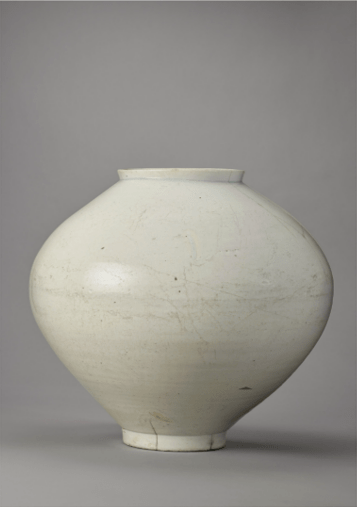 The Timeless Beauty of the Korean Moon Jar: Why It’s So Loved and So&nbsp;Diverse